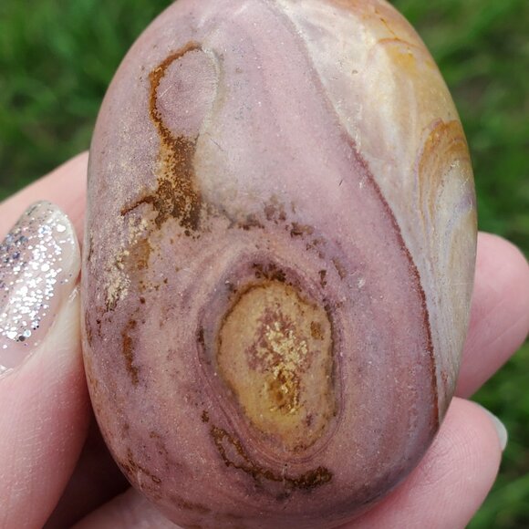 Polychrome Jasper Palm Stone (PC204) - Picture 6 of 9